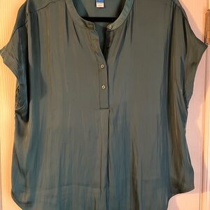 Button-Up Women's Top